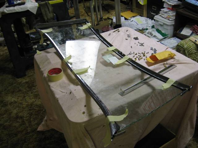 Windshield - Photo 3