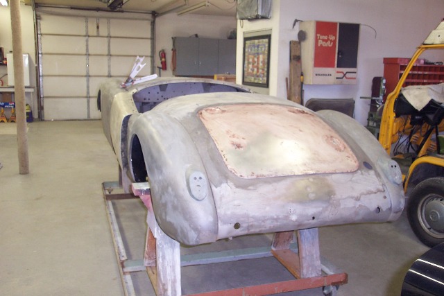 Repair & Paint - Photo 2