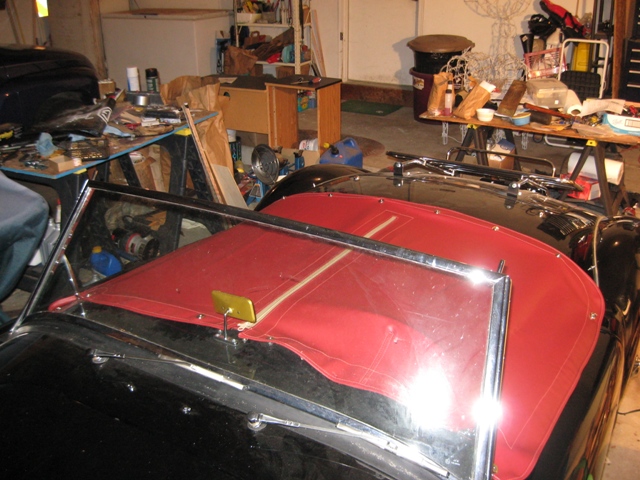 Top & Tonneau - Photo 14